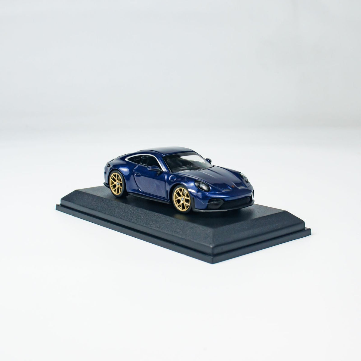Minichamps 1:64 PORSCHE 911 (992.2) GT3 TOURING - 2025 - BLUE CLDC 643064237