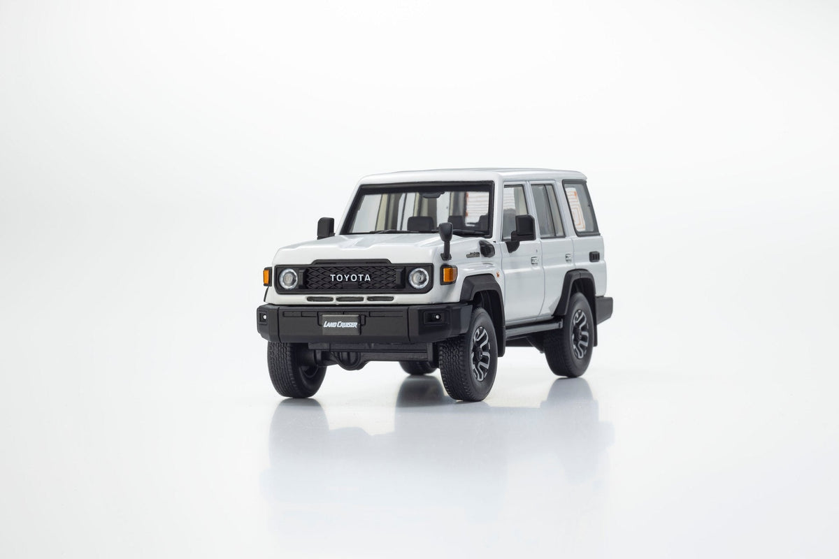 Kyosho 1:43 Toyota Land Cruiser 70 4(3 Colours) 03928BE/03928W/03928BK