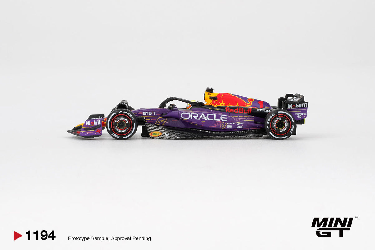 [Preorder] MINIGT 1:64 Oracle Red Bull Racing RB19 #1 Max Verstappen  MGT01194-BL