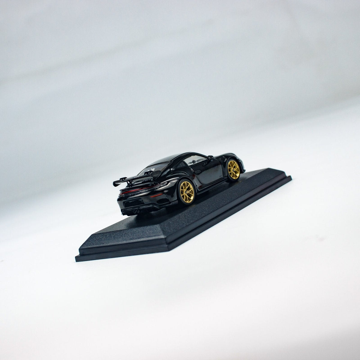 Minichamps 1:64 PORSCHE 911 (992.2) GT3 - 2025 - BLACK CLDC 643064225