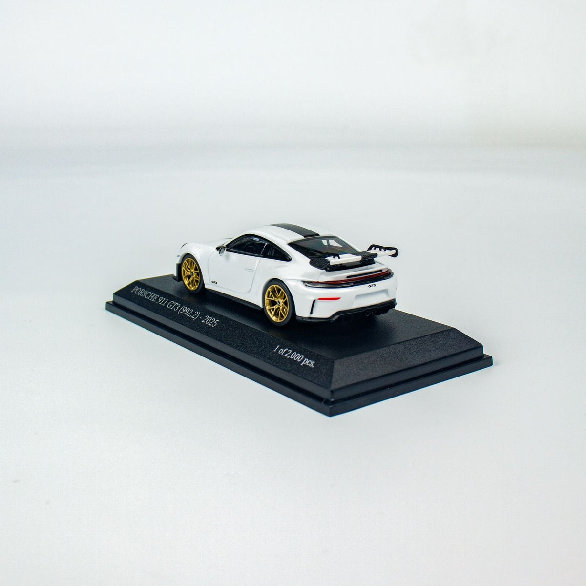 Minichamps 1:64 PORSCHE 911 (992.2) GT3 - 2025 - White CLDC 643064224