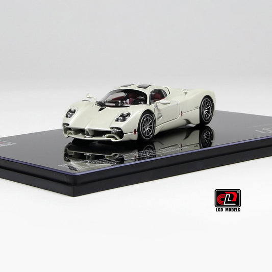 LCD 1:43 Pagani Utopia-White LCD43012-WH