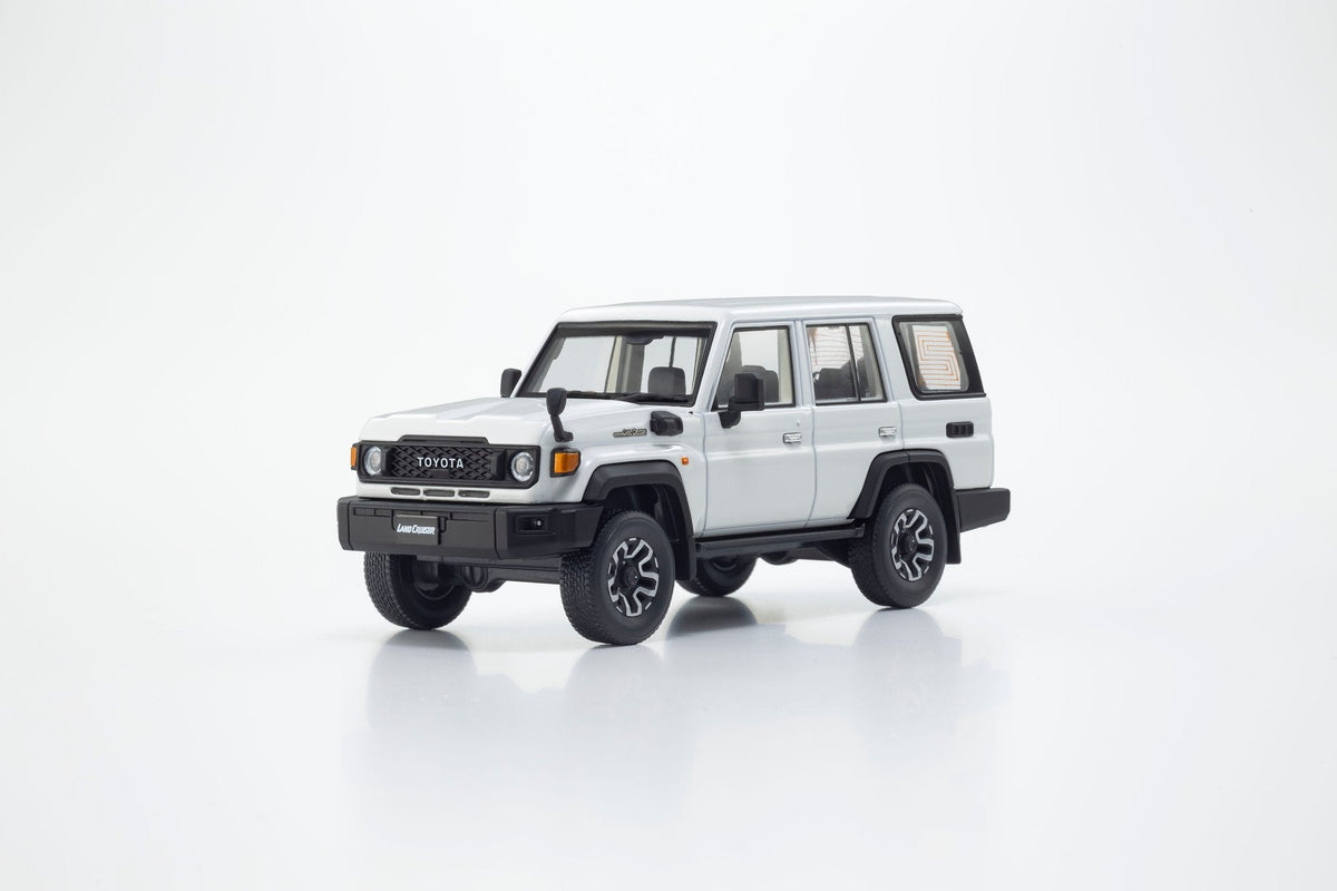 Kyosho 1:43 Toyota Land Cruiser 70 4(3 Colours) 03928BE/03928W/03928BK