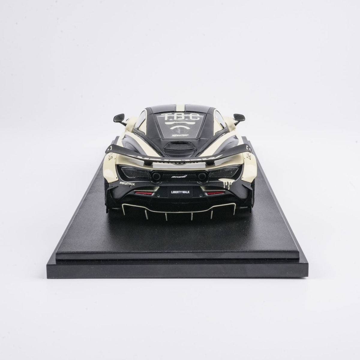 [Preorder] GT Spirit 1:18 LB-WORKS MCLAREN 720S BEIGE 2024 GT961