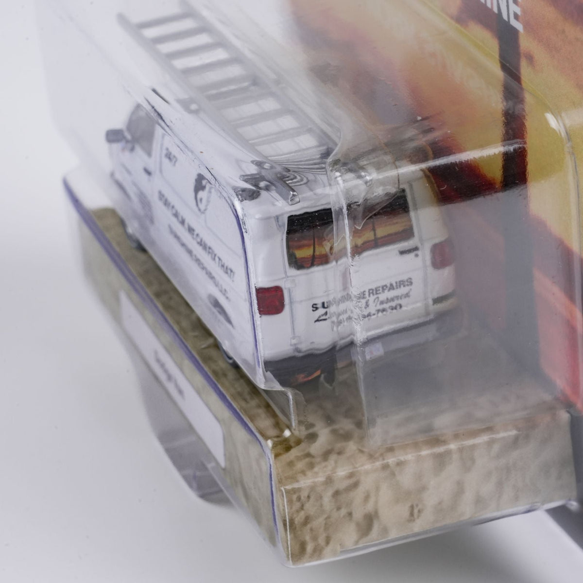 Tarmac Works 1:64 Dodge Van, New York Sunshine T64G-032-NYS