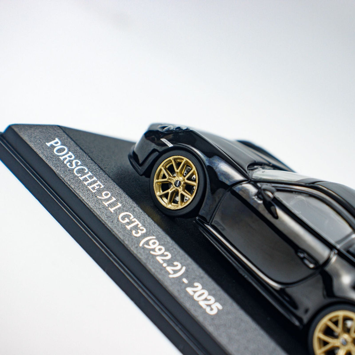 Minichamps 1:64 PORSCHE 911 (992.2) GT3 - 2025 - BLACK CLDC 643064225