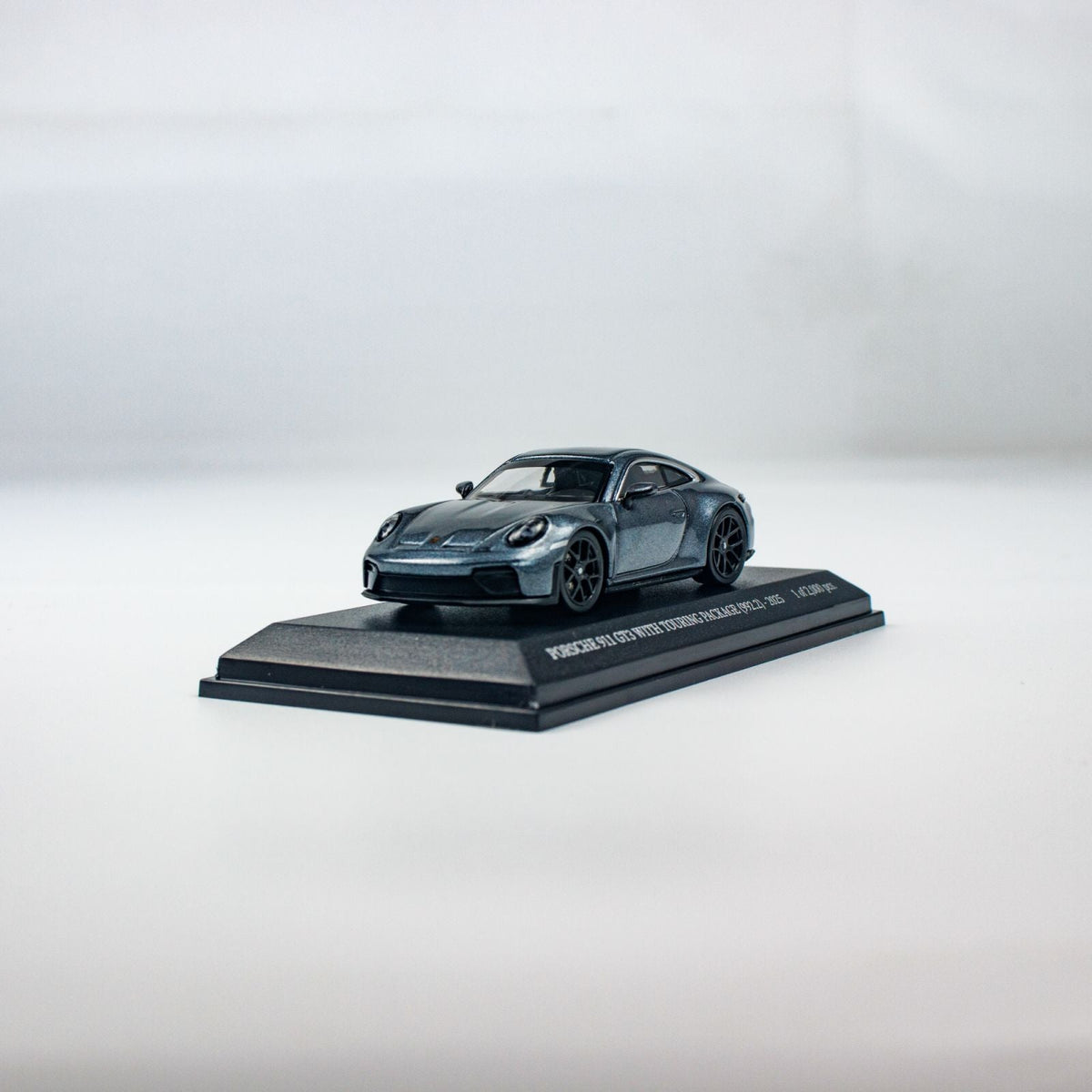 Minichamps 1:64 PORSCHE 911 (992.2) GT3 TOURING - 2025 - GREY METALLIC CLDC 643064236