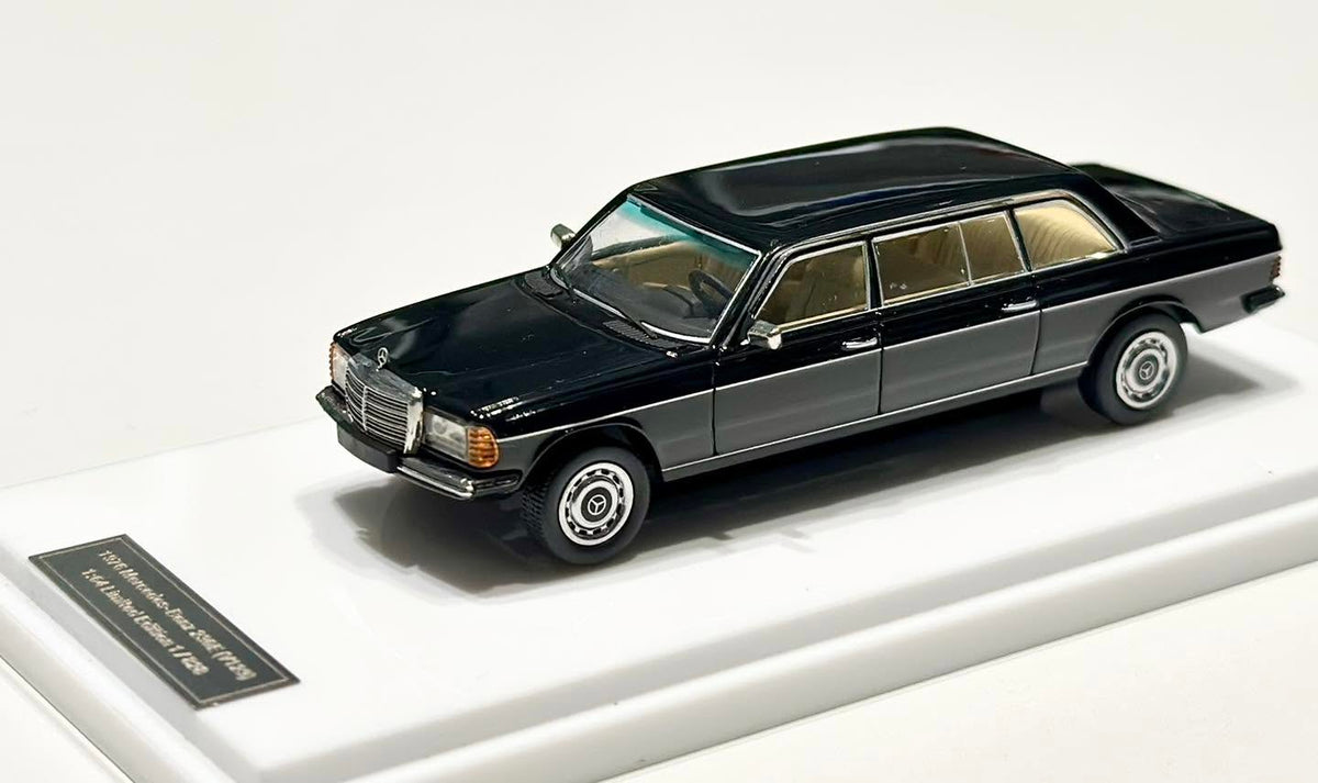 JIYI X GOC 1:64 MERCEDES BENZ 230E Lengthened LIMO (W123) Black