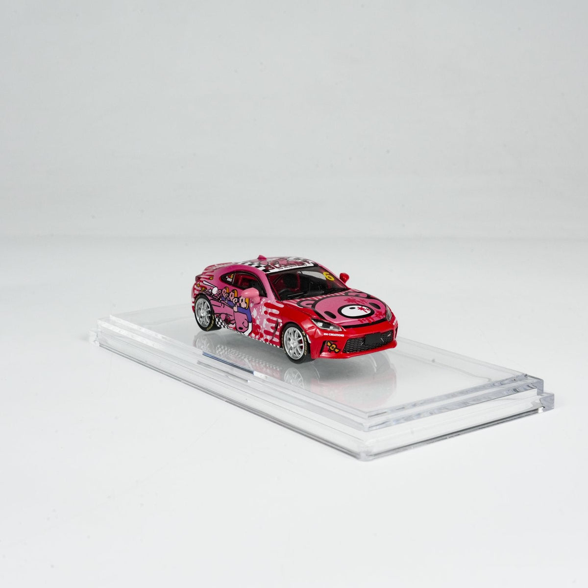 BM Creation 1:64 Toyota GR86 #6 Lu Lang Ran 64B0439