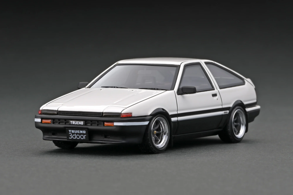 Ignition Model 1:43 Toyota Sprinter Trueno 3Dr GT Apex (AE86) White/Black With Engine IG2941