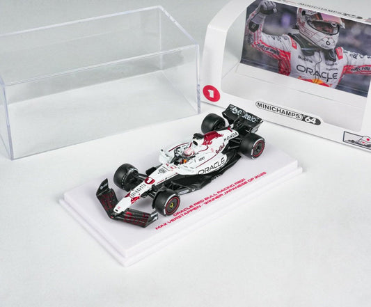 MINICHAMPS 1:64 ORACLE RED BULL RACING RB21 2025 640250301