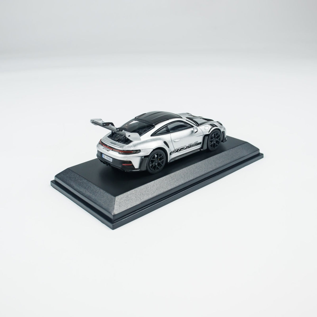 MINICHAMPS 1:64 PORSCHE 911 (992) GT3 RS Silver - 2022 CLDC 643062123