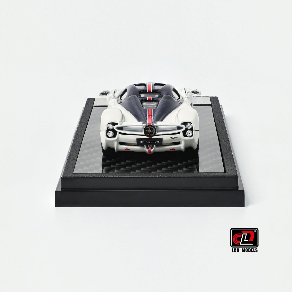 LCD 1:64 Pagani Utopia White LCD64039-WB