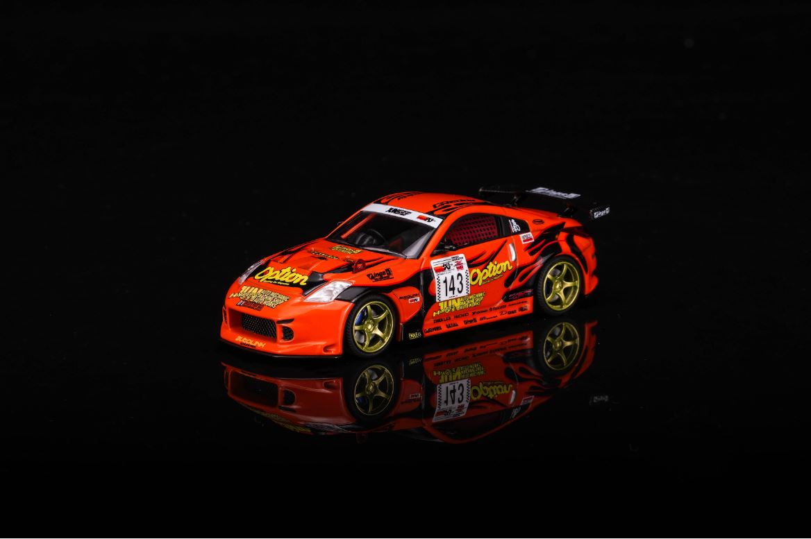 [Preorder] MOTORHELIX × Mr.Hiro × Option 1:64 Nissan Fairlady Z，"Option Stream Z" ‘02（Z33) M63851